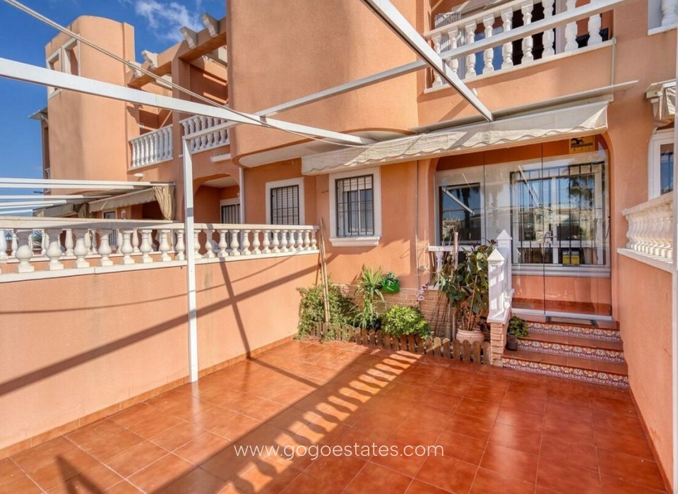 Wiederverkauf - Haus - Stadthaus - Torrevieja - Torrevieja Centro