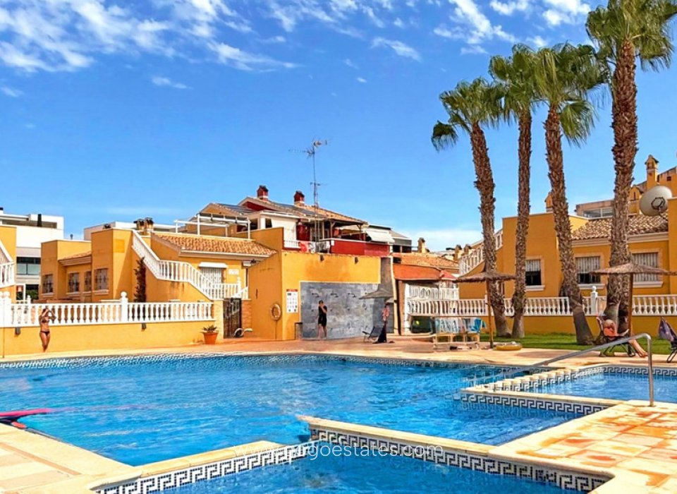 Wiederverkauf - Haus - Stadthaus - Torrevieja - Torrevieja Centro