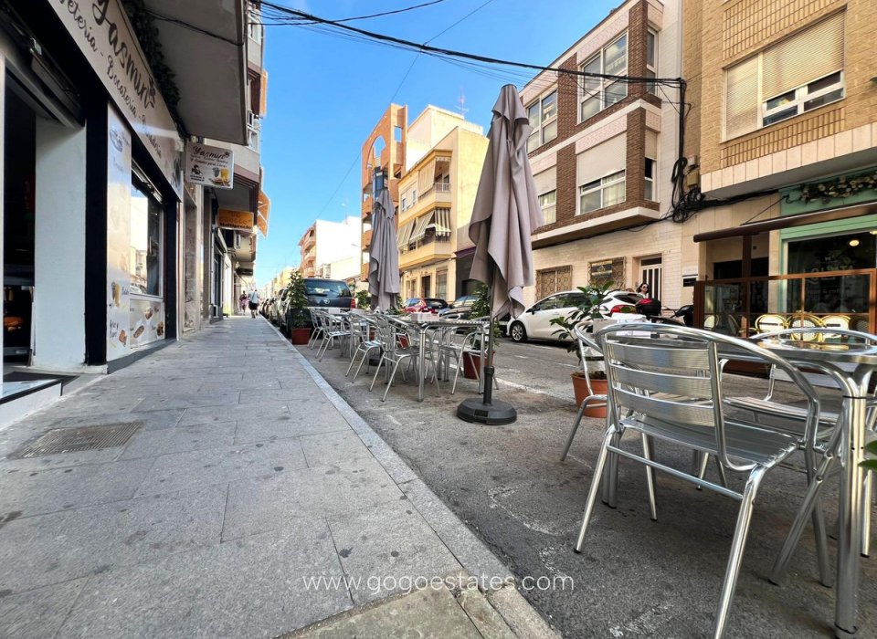 Wiederverkauf - Kommerziell - Geschäftlich - Torrevieja - Torrevieja Centro