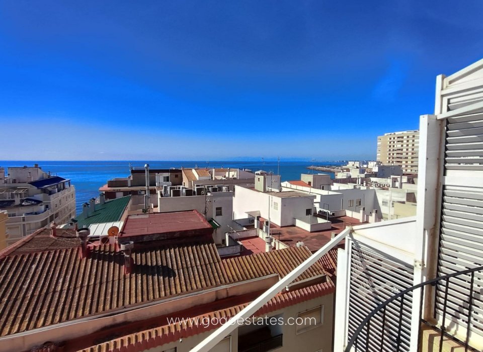Wiederverkauf - Wohnung - Penthouse Maisonette - Torrevieja - Torrevieja Centro