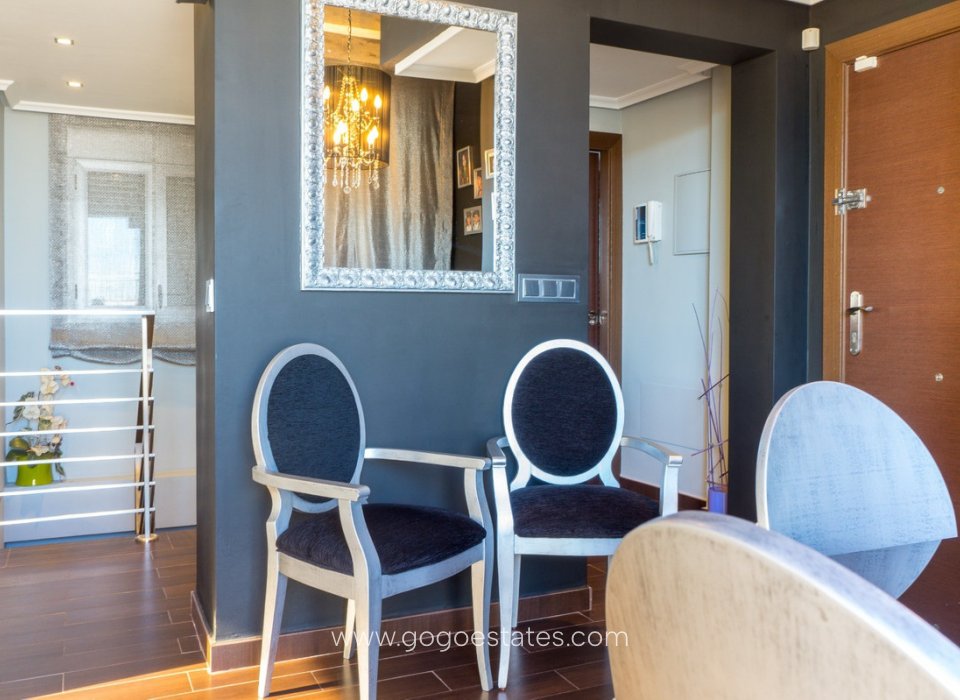 Wiederverkauf - Wohnung - Penthouse Maisonette - Torrevieja - Torrevieja Centro