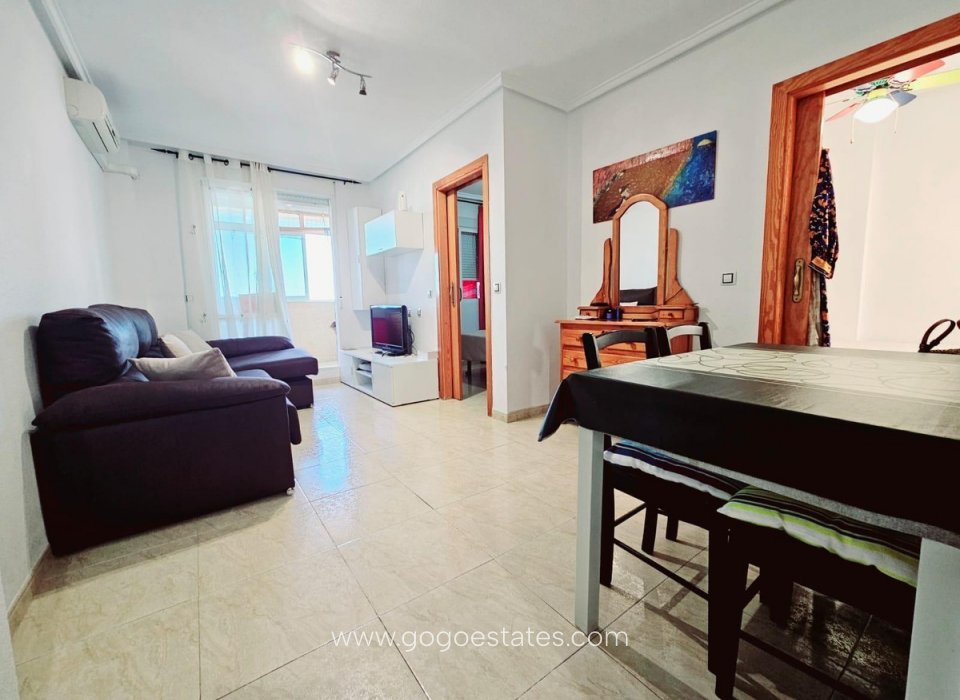 Wiederverkauf - Wohnung - Penthouse Maisonette - Torrevieja - Torrevieja Centro