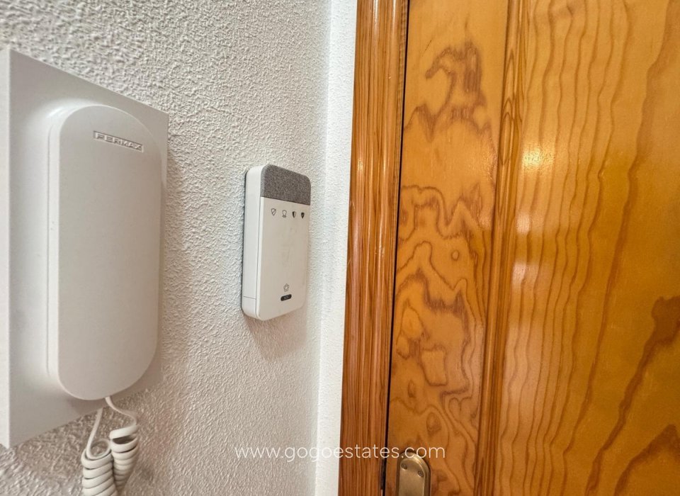 Wiederverkauf - Wohnung - Penthouse Maisonette - Torrevieja - Torrevieja Centro