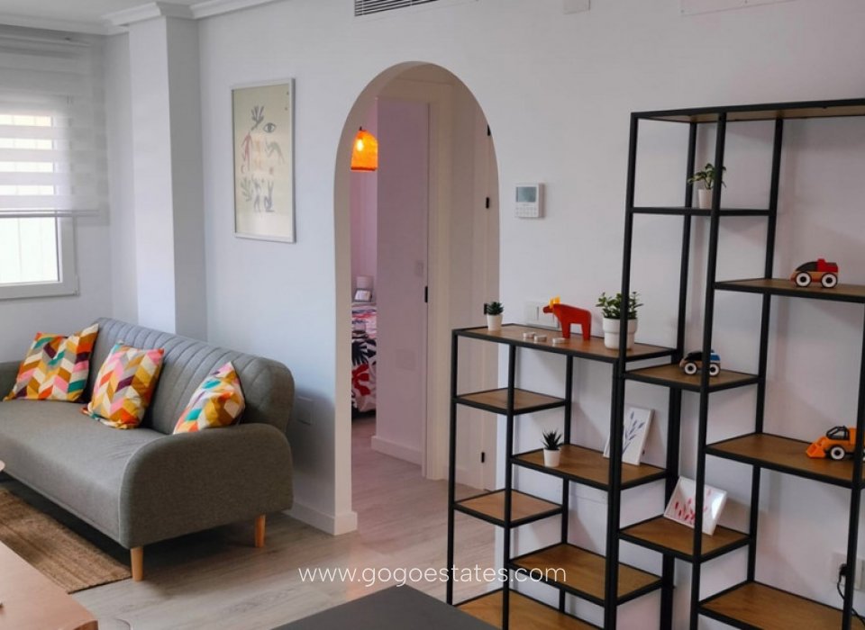 Wiederverkauf - Wohnung - Wohnung im Erdgeschoss - Orihuela - La Zenia