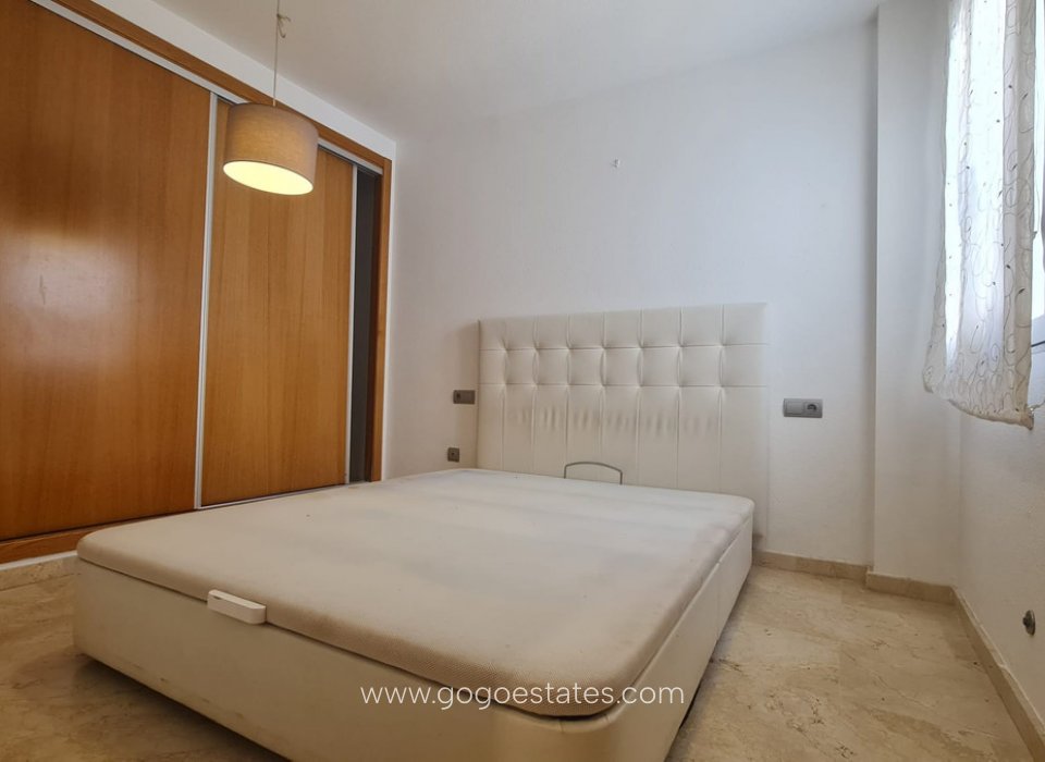 Wiederverkauf - Wohnung - Wohnung im Erdgeschoss - Pinoso - Pinoso Centro