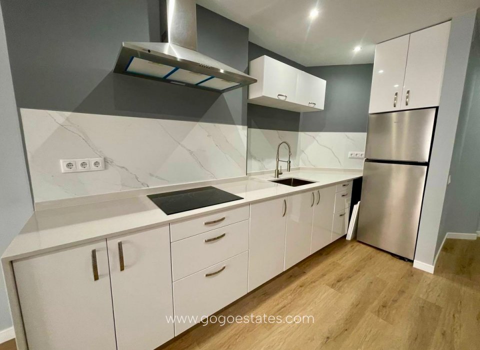 Wiederverkauf - Wohnung - Wohnung im Erdgeschoss - Torrevieja - Torrevieja Centro