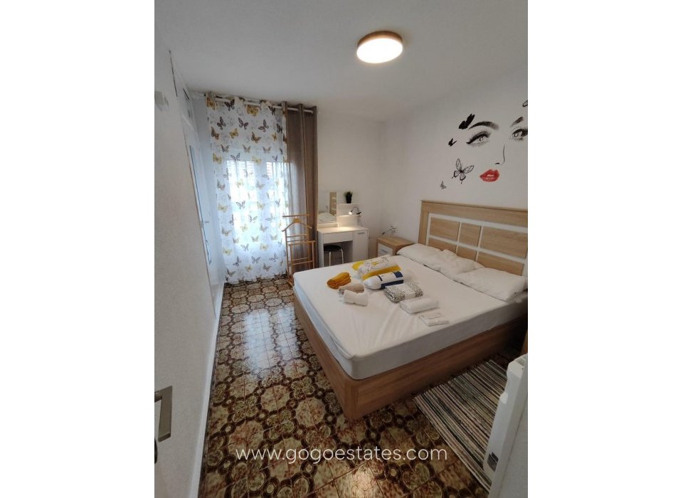 Wiederverkauf - Wohnung - Wohnung im mittleren Stock - Alicante - Alicante Centro