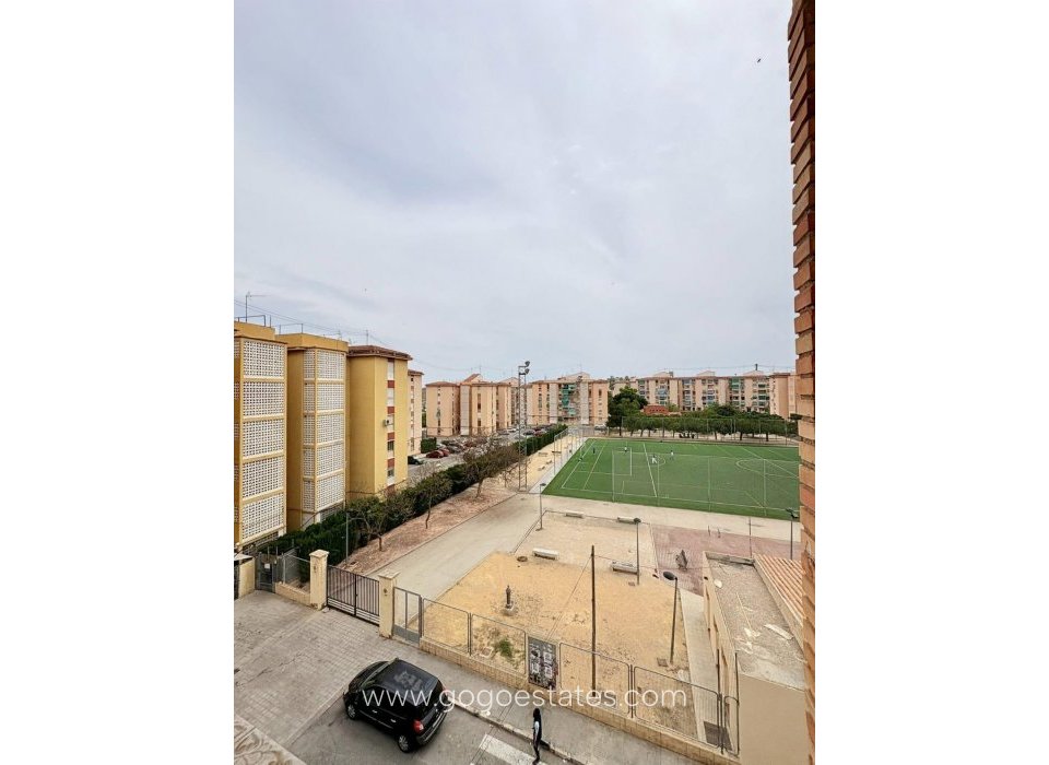 Wiederverkauf - Wohnung - Wohnung im mittleren Stock - Alicante - Alicante Centro