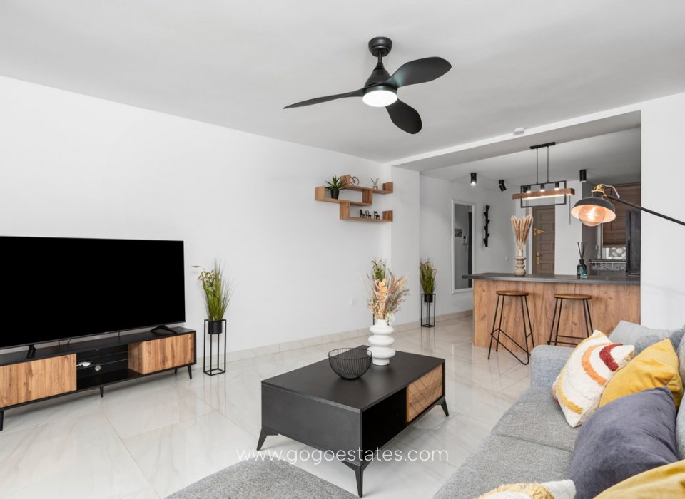 Wiederverkauf - Wohnung - Wohnung im mittleren Stock - Orihuela - La Zenia