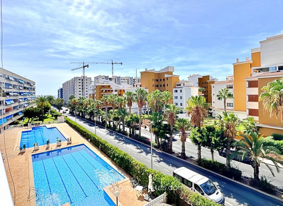Wiederverkauf - Wohnung - Wohnung im mittleren Stock - Orihuela - Rocio del Mar