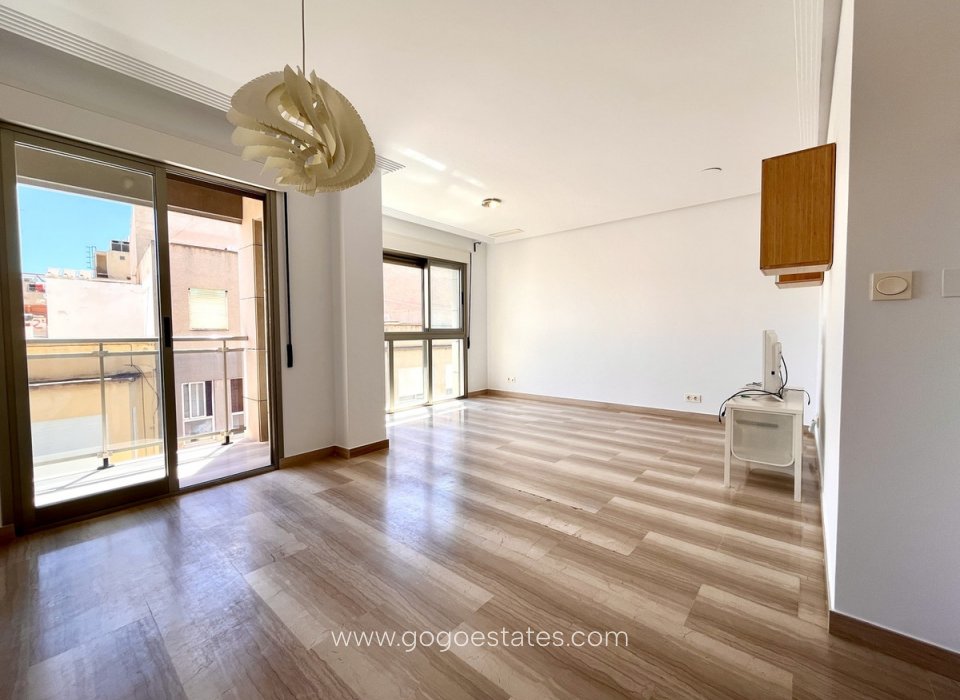 Wiederverkauf - Wohnung - Wohnung im mittleren Stock - Santa Pola - Santa Pola Centro