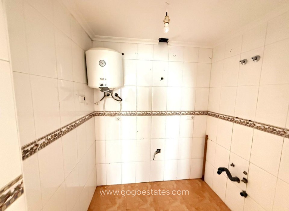 Wiederverkauf - Wohnung - Wohnung im mittleren Stock - Torrevieja - Playa del Cura