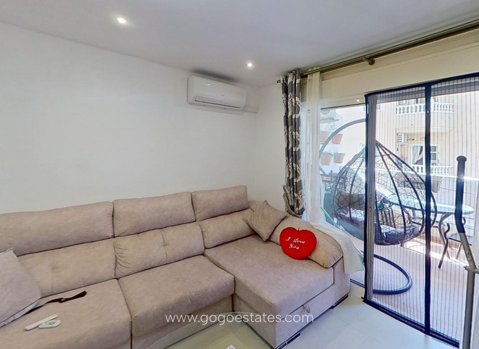 Wiederverkauf - Wohnung - Wohnung im mittleren Stock - Torrevieja - Torrevieja Centro