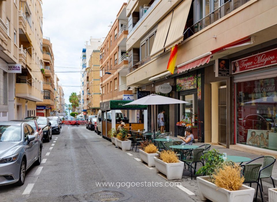 Wiederverkauf - Wohnung - Wohnung im mittleren Stock - Torrevieja - Torrevieja Centro