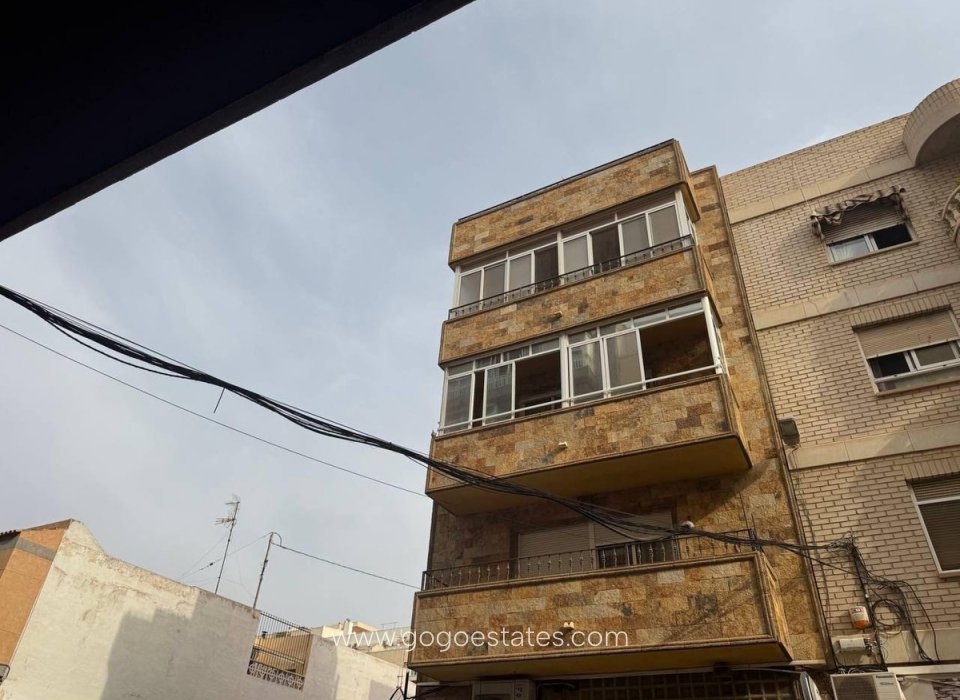 Wiederverkauf - Wohnung - Wohnung im mittleren Stock - Torrevieja - Torrevieja Centro