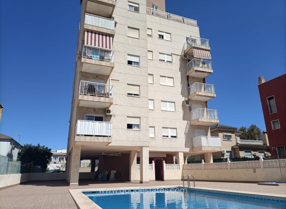 Wiederverkauf - Wohnung - Wohnung im mittleren Stock - Torrevieja - Torrevieja Centro