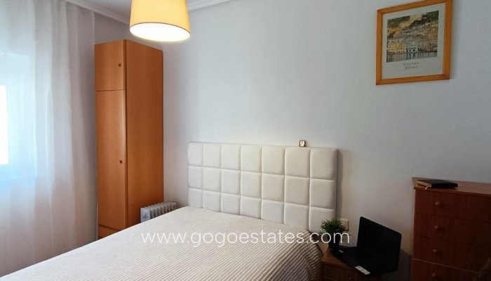 Wohnung - Wohnung im mittleren Stock - Wiederverkauf - Alicante - Alicante Centro