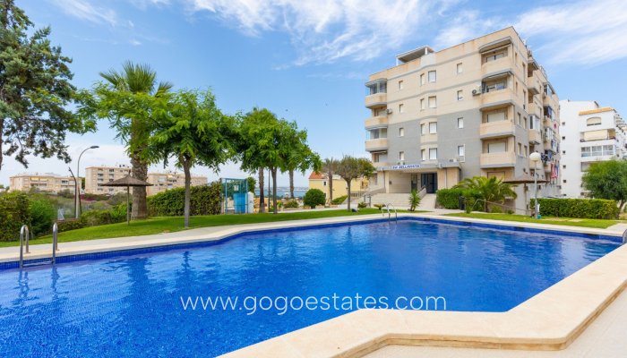 Wohnung - Wohnung im mittleren Stock - Wiederverkauf - Torrevieja - Torrevieja Centro