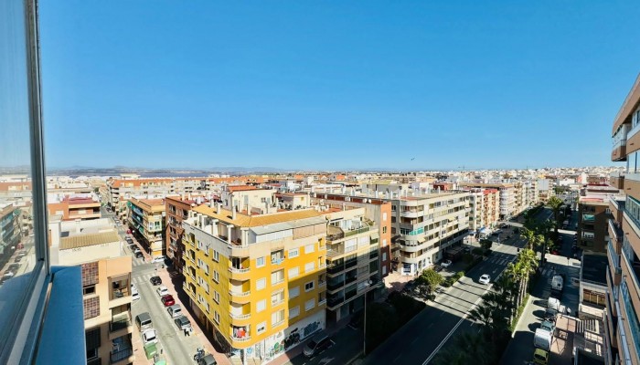 Resale - Apartment / Flat - Torrevieja - Playa Del Acequión