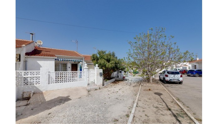 Resale - Semi-detached houses  - Torrevieja - Torretas