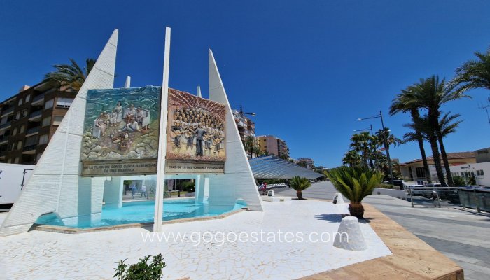 Obra Nueva - Atico - Torrevieja - Playa de los Locos