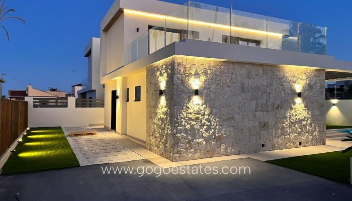 Nouvelle construction - Maison de ville - Orihuela Costa - La Zenia