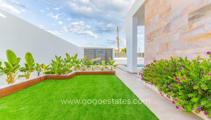 Obra Nueva - Villa / Chalet - Torrevieja - Torreta florida