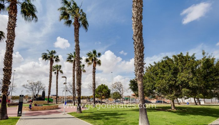 Wiederverkauf - Bungalow - Torrevieja - Playa de La Acequion