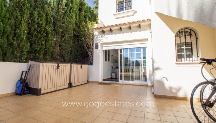 Venta - Villa / Chalet - Orihuela Costa - Campos de Golf