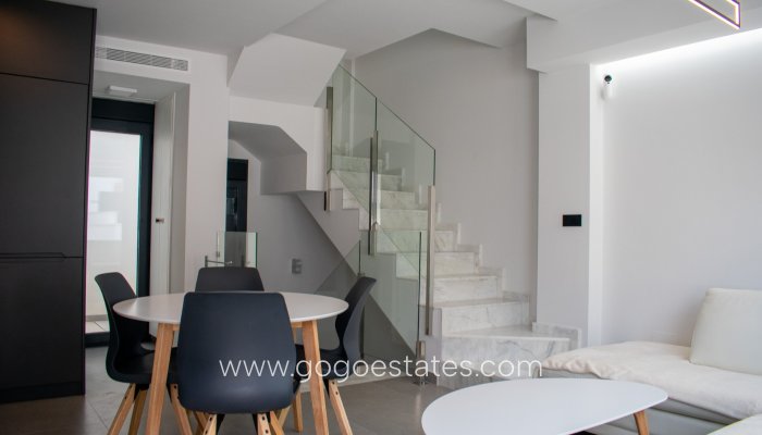 Resale - Semi-detached duplex - Guardamar del Segura - Urbanizaciones