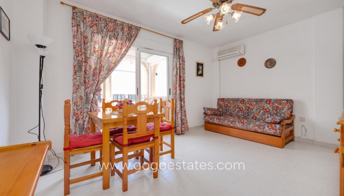 Resale - Bungalow - Torrevieja - playa de los naufragos