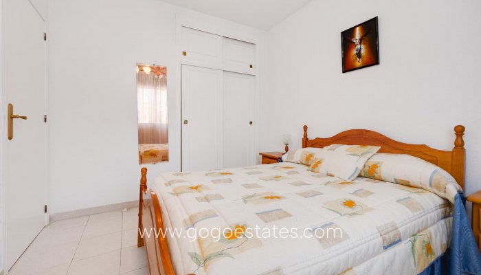 Resale - Bungalow - Torrevieja - playa de los naufragos