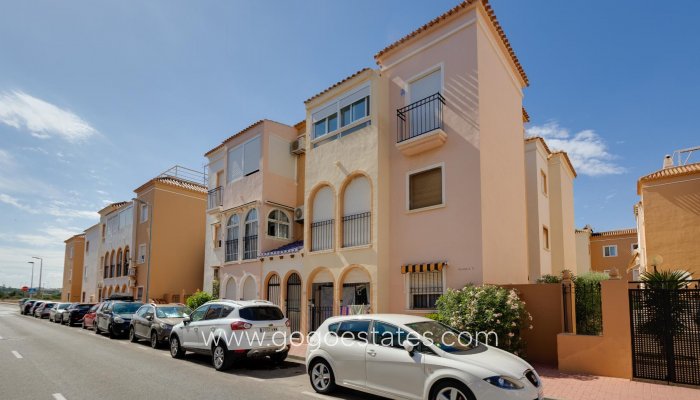 Resale - Bungalow - Torrevieja - playa de los naufragos