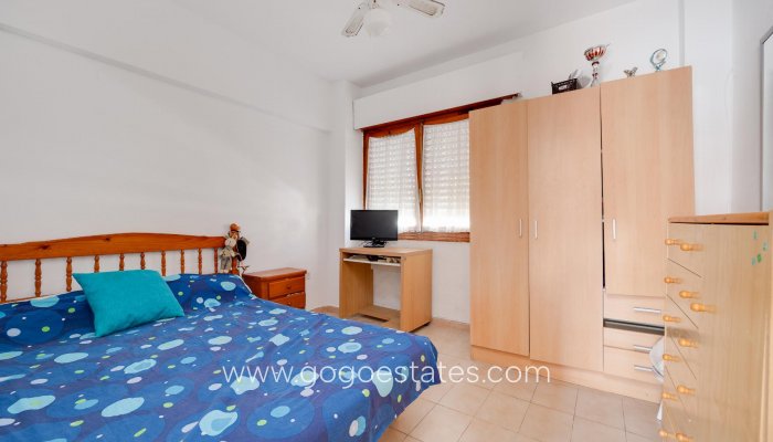 Resale - Bungalow - Torrevieja - playa de los naufragos