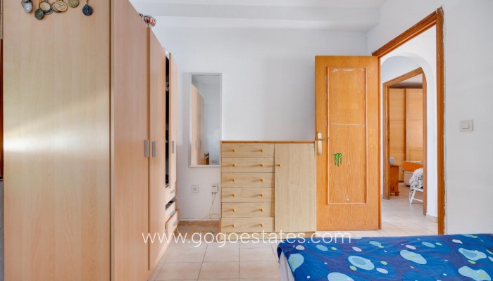 Resale - Bungalow - Torrevieja - playa de los naufragos