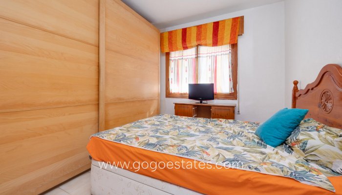 Resale - Bungalow - Torrevieja - playa de los naufragos