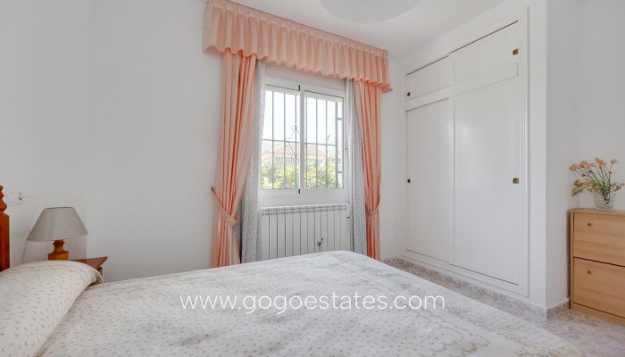 Resale - Bungalow - Torrevieja - Los Altos