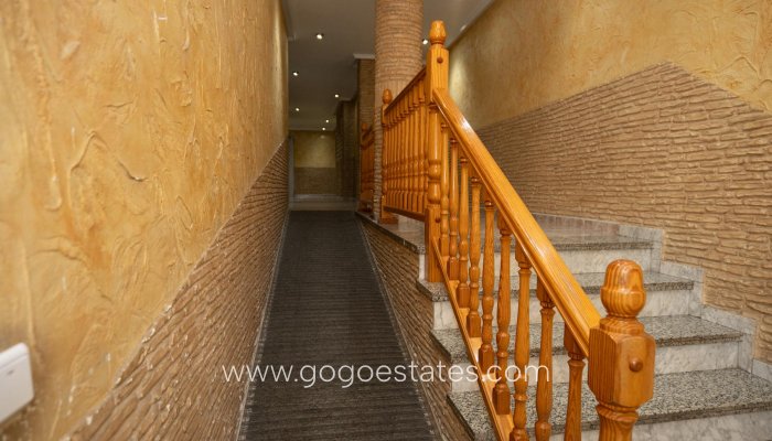 Resale - Apartment / Flat - Torrevieja - Centro