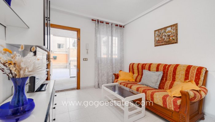 Resale - Apartment / Flat - Torrevieja - playa de los naufragos