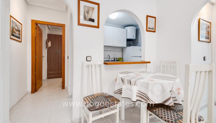 Resale - Apartment / Flat - Torrevieja - playa de los naufragos