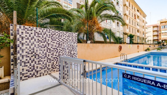 Resale - Apartment / Flat - Torrevieja - playa de los naufragos