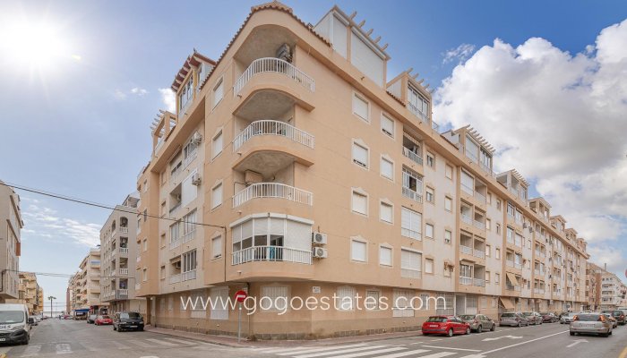 Resale - Apartment / Flat - Torrevieja - playa de los naufragos