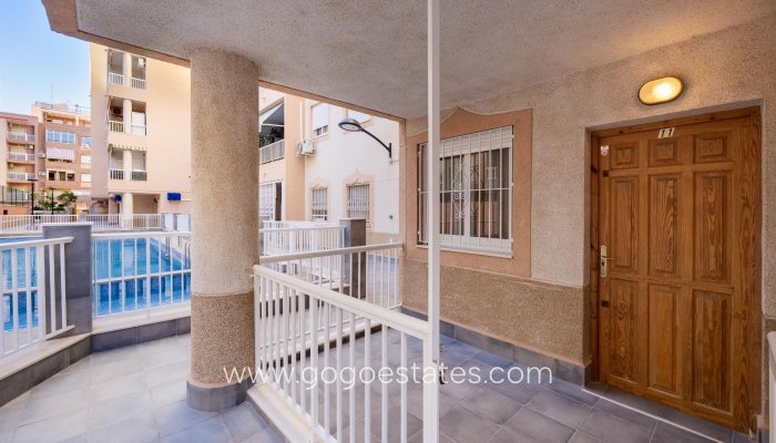 Resale - Apartment / Flat - Torrevieja - playa de los naufragos