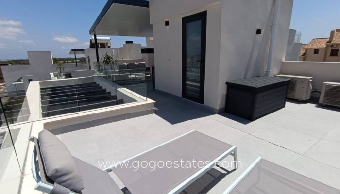 Resale - Villa - Algorfa