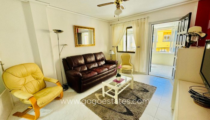 Resale - Apartment / Flat - Torrevieja - La veleta