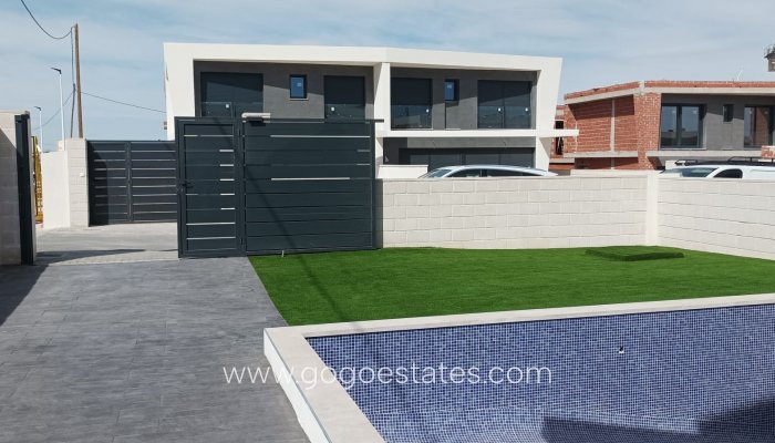 Nieuwbouw - Villa - Arenales del sol - Segunda linea playa