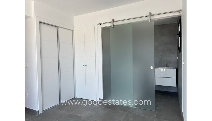 Nieuwbouw - Villa - Arenales del sol - Segunda linea playa