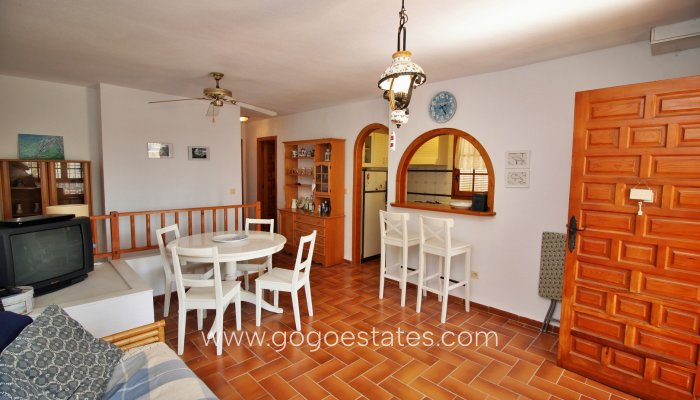 Resale - Semi-detached duplex - Villamartín