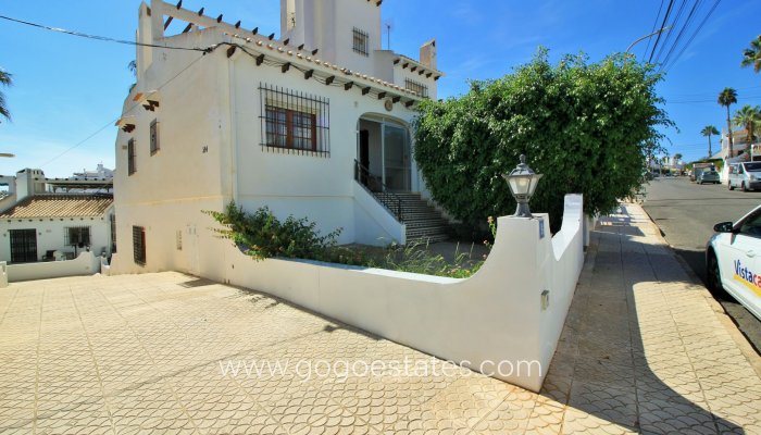 Resale - Semi-detached duplex - Villamartín