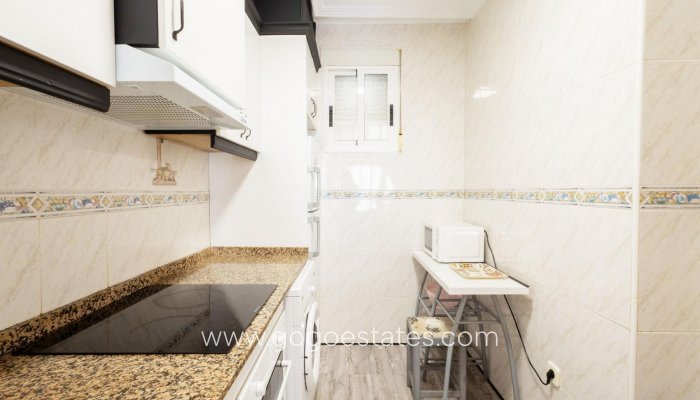 Venta - Apartamento / Piso - Torrevieja - Centro